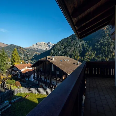 Appartement Cesa Al Bosch à Alba di Canazei Extérieur photo